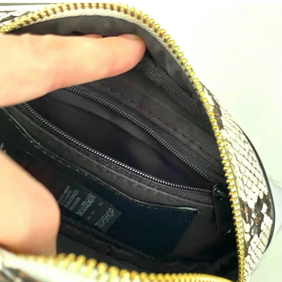 NWT Snake Skin Waist Purse - Picture 6 of 6